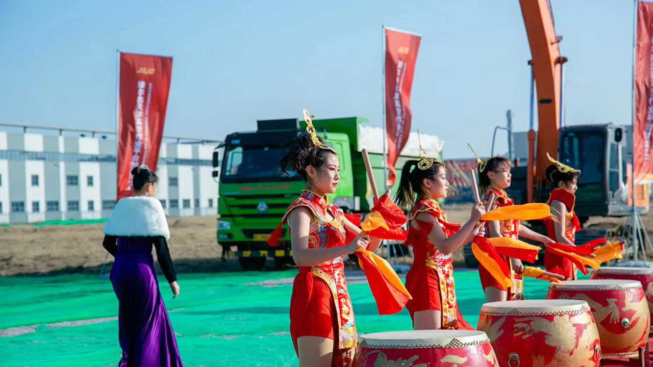 捷爾杰智能工廠開業(yè)奠基(圖3) 捷爾杰智能工廠開業(yè)奠基(圖3)